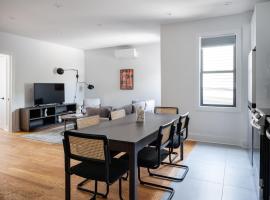 Modern Three Bedroom Brooklyn Condo-Hotel，位于布鲁克林的酒店
