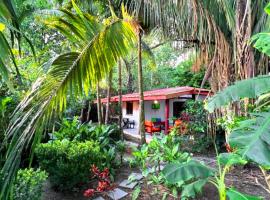 Las Plumas Jardin de Cabuya，位于Cabuya的酒店