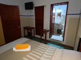 Hotel María Dolores，位于Cortazar的酒店