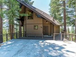 Enjoy the brilliant views of Lake Tahoe from this mountainside Cabin