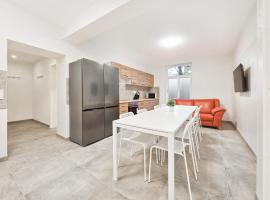 RAJ Living - 3 , 4 and 5 Room Apartments - 20 Min zur Messe DUS，位于维利希的酒店