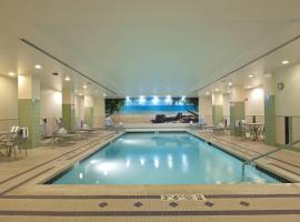 SpringHill Suites by Marriott Chicago O'Hare，位于罗斯芒特的酒店
