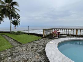 Hotel les Polygones Kribi，位于克里比的酒店