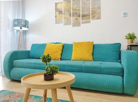 SUNSHINE - New & Quiet 1BR Apt, Business area, close to Airport, Highway A3, Subway，位于布加勒斯特Global City Business Park附近的酒店