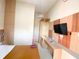 PLUM Xpress Buduran，位于Buduran的酒店
