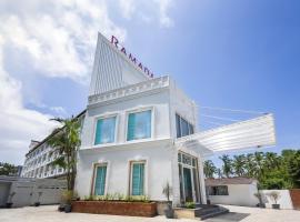 Ramada by Wyndham Goa Arpora，位于阿伯来的酒店