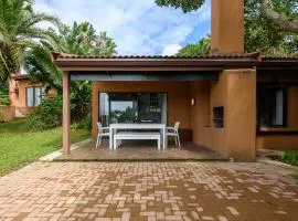 San Lameer Villa 2204 - 2 Bedroom Classic - 4 pax - San Lameer Rental Agency