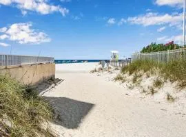 Renovated Condo with Beach Access and 5 Min From Hangout