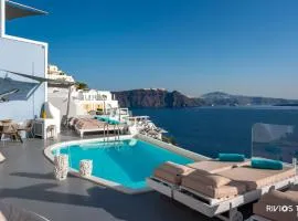 Kima Oia Suites