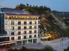 Hotel VD Roleks，位于伏罗拉的酒店