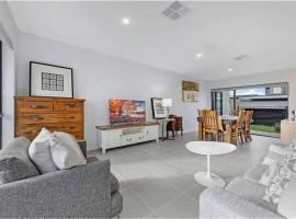 Brand New Home In Oran Park，位于Narellan的度假屋