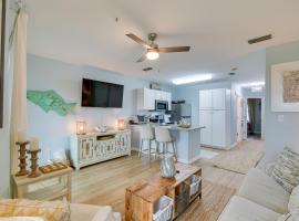 Gulf Coast Cozy Condo with Pool Walk to Beach!，位于奥兰治比奇的酒店