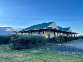 Nirvana Farm House，位于Woolamai的酒店
