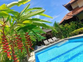 Villa Layang Bulan - Male Only，位于登巴萨的海滩酒店