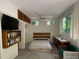 Cozumel Island - Cozy & Romantic Jungle Bungalow - WIFI/Netflix