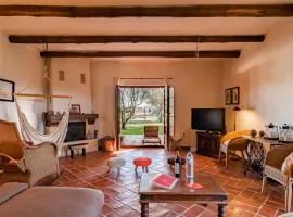 Casa com Piscina Privada em Palmela - Jardim & Estacionamento