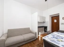 Appartamento in Villa Domenica 4