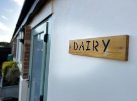 The Dairy, Bramble Farm Cottages，位于芬当的度假屋