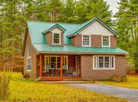 Greig Getaway Near Brantingham Lake & Ski Resort