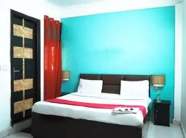 Family Friendly Hotel - Near Saket Metro