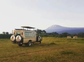 Rainbow house，位于Boma la Ngombe的山林小屋