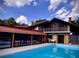 DOLINA SUNCA (Ranch Corral)