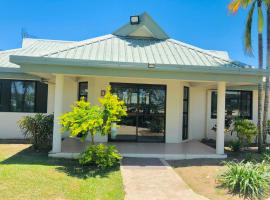 New Door Villas，位于南迪的酒店