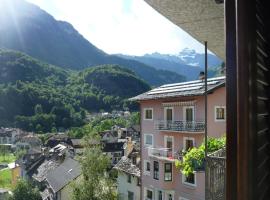 Bar Meuble Isotta，位于巴切诺的酒店