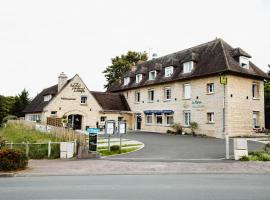 Logis Hotel Le Relais De La Poste Restaurant Le Fil du Temps，位于Thury-Harcourt的酒店