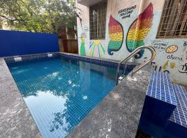 Ladakh House- 3 BHK Ladakh themed Villa near Matheran，位于内拉尔的酒店