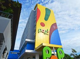 丹绒卡朗POP!酒店，位于班达楠榜的海滩酒店