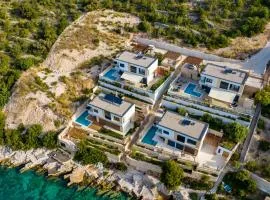 Villa Plava Voda Luxury Villas