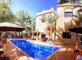 Riad le petit jardin，位于扎古拉的酒店