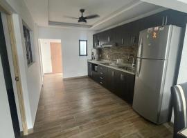 Casa Nueva y Bonita，位于古斯曼城的酒店