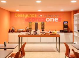 One Irapuato，位于伊拉普阿托的酒店