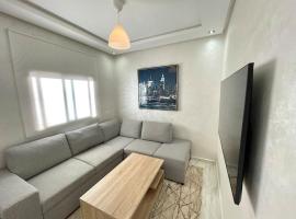 A3 Appartement entièrement neuf au cœur de Témara，位于特马拉的酒店