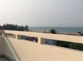 The Sea View Apartment at An Bang Beach