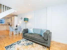 Pass the Keys Delightful retreat in Larkhall with free parking