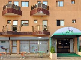 杰斯酒店，位于Atigan的酒店