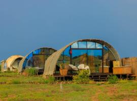 Amanya 2-Bed Lioness Family Tent in Amboseli，位于安博塞利安博塞利国家公园附近的酒店