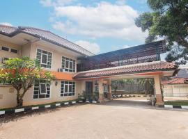Puri Sawo Manila Residence，位于雅加达哈利姆·珀达纳库苏马机场 - HLP附近的酒店