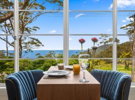 Romantic Ocean View Studio at Stanwell Tops，位于斯坦威尔公园的酒店
