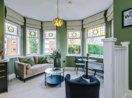 Hilltop Serviced Apartments - Stockport，位于斯托克波特的酒店