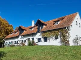 Einzigartiger Vierkanthof