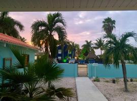 Playa Feliz Apartments Bonaire，位于克拉伦代克的公寓