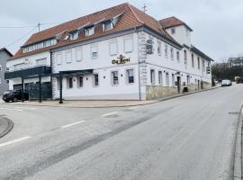 Hotel Pizzeria Da Beni，位于Kochersteinsfeld的酒店
