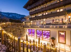 Hotel Landhaus Zillertal，位于菲根的酒店