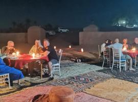 Camp M'hamid Ras N'khal，位于姆哈米德的酒店