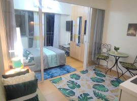Aveline Suites Elite Rockwell view ACQUA Private Residences near Rockwell Makati，位于马尼拉的酒店
