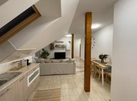 Taverna Apartman 1，位于莫诺尔的自助式住宿